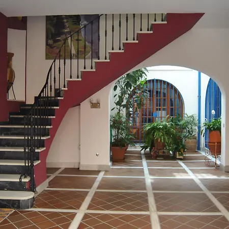 Patio De La Escalera Holiday home *