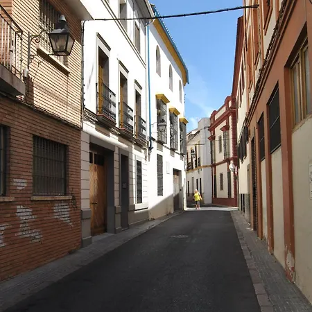 Patio De La Escalera