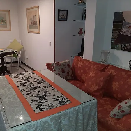 Patio De La Escalera - Eduardo Dato 24 Prázdninový dům *